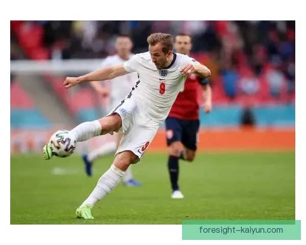 哈里·凯恩迎来伤病挑战背后的坚韧与决心，状态回暖势头明显