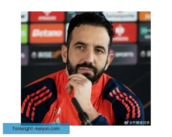 球员社交话题引发热议，表现稳健的明星球员备受关注