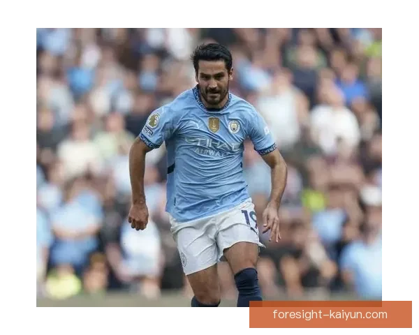 加维持续提升状态，弗里克对其表现给予高度评价