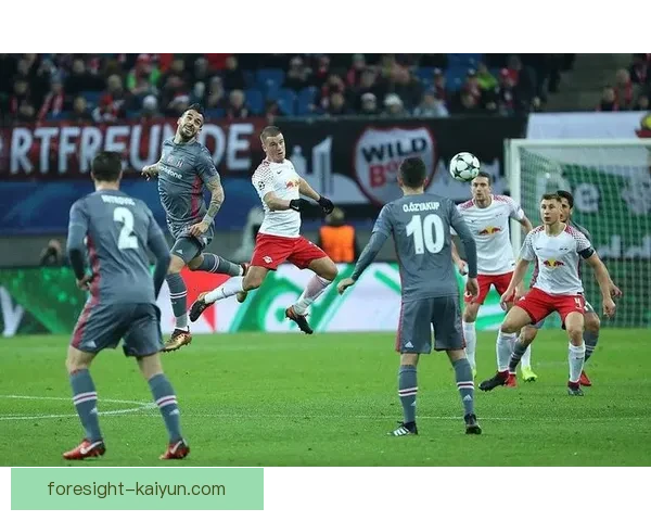 里昂近期比赛表现分析，战术调整效果显著，状态逐渐回暖。